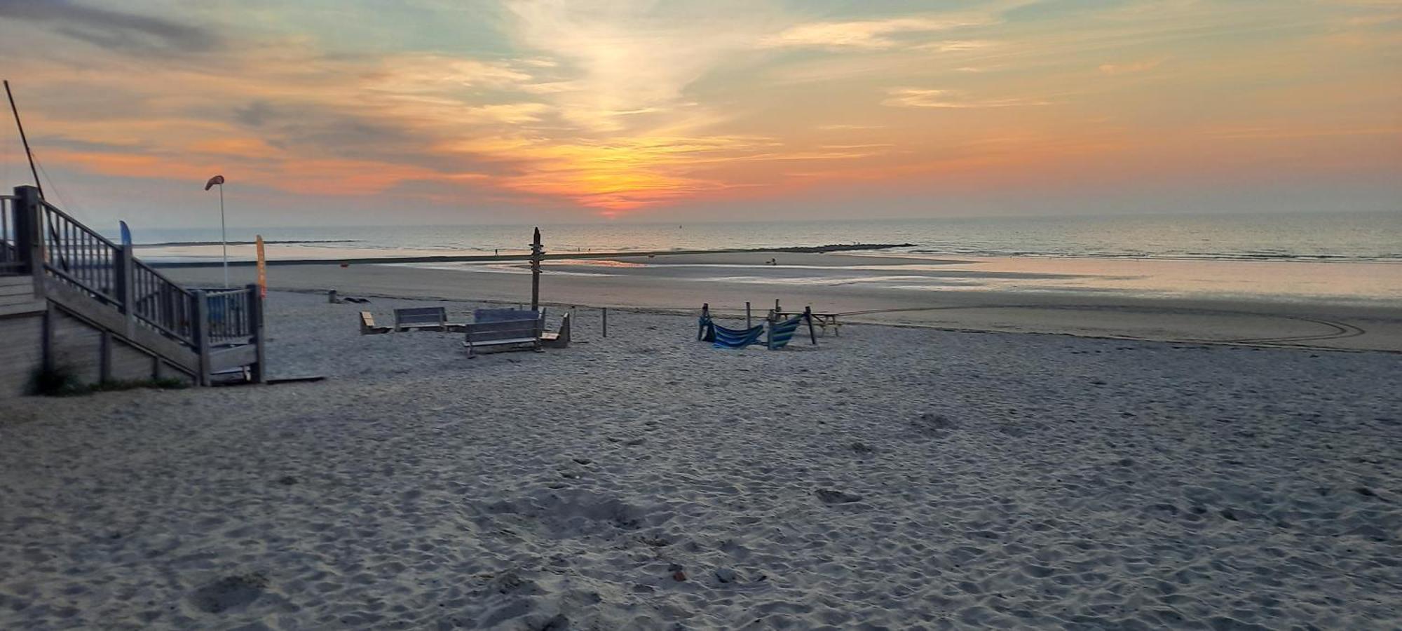 Beachstudio Westende With Sea View Middelkerke Exterior foto